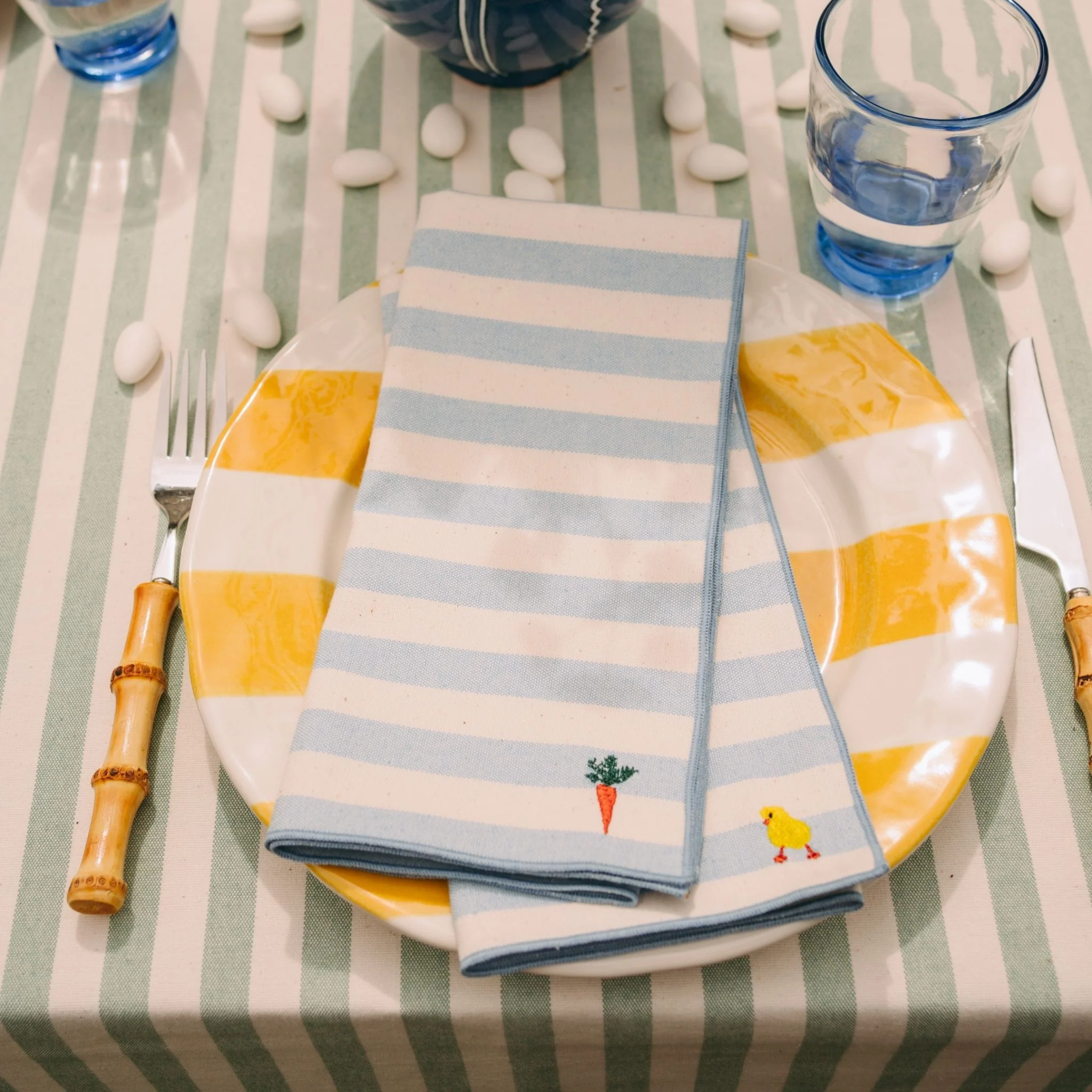 Roupa de mesa Barra, em algodão, com motivos de Páscoa bordados - Image 14