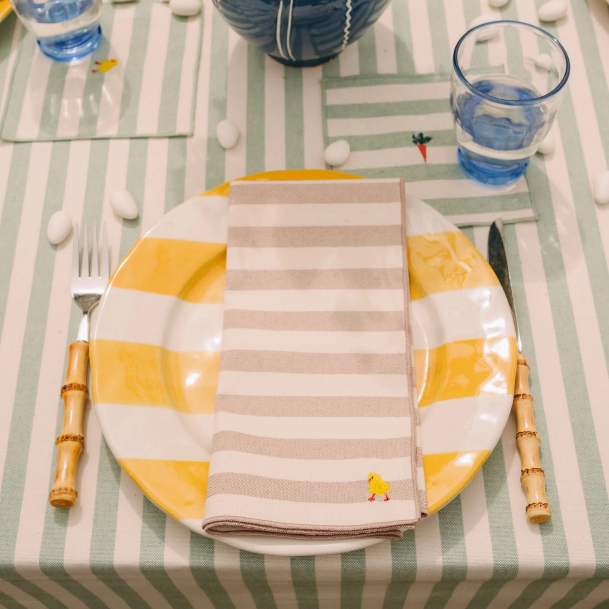Roupa de mesa Barra, em algodão, com motivos de Páscoa bordados - Image 18