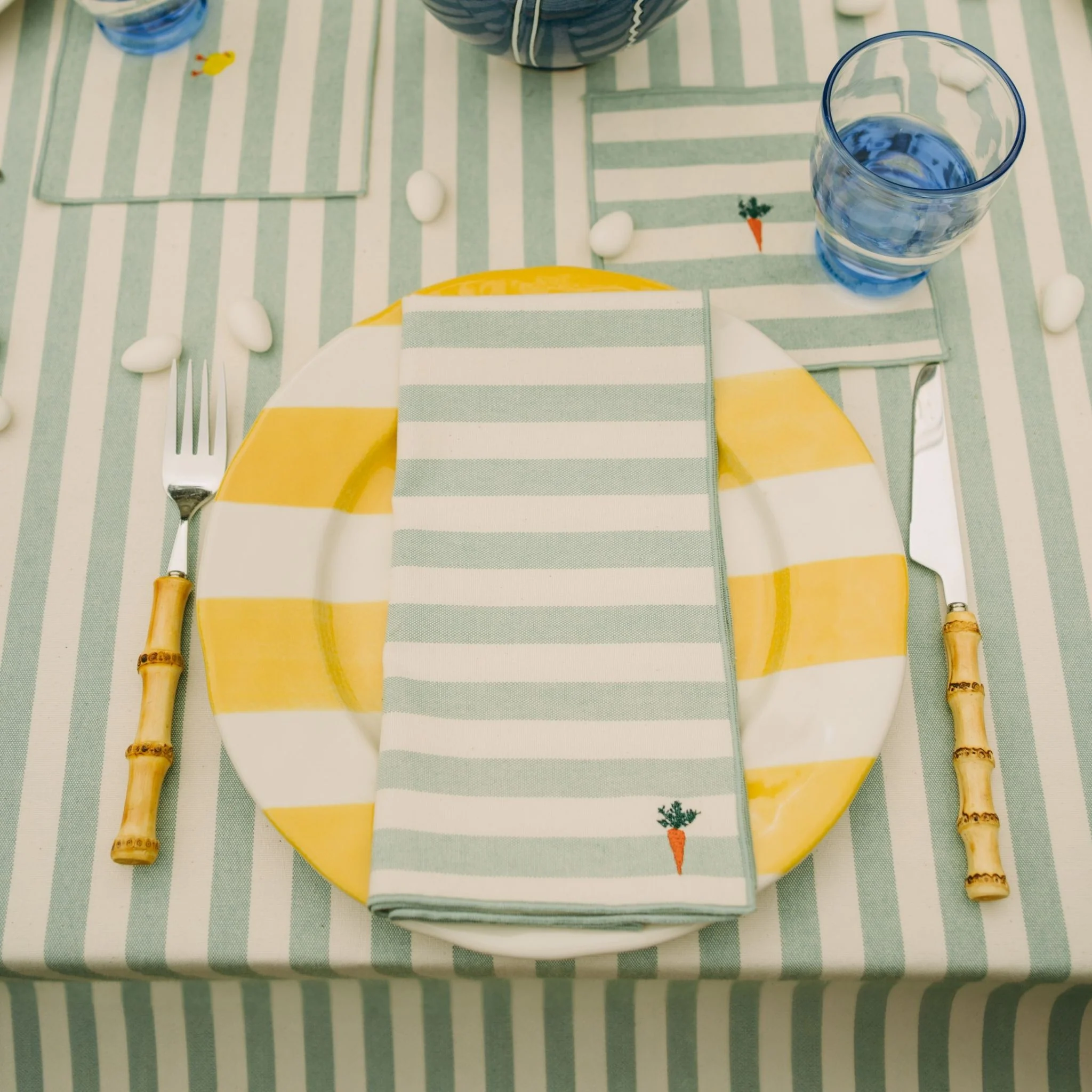 Roupa de mesa Barra, em algodão, com motivos de Páscoa bordados - Image 8