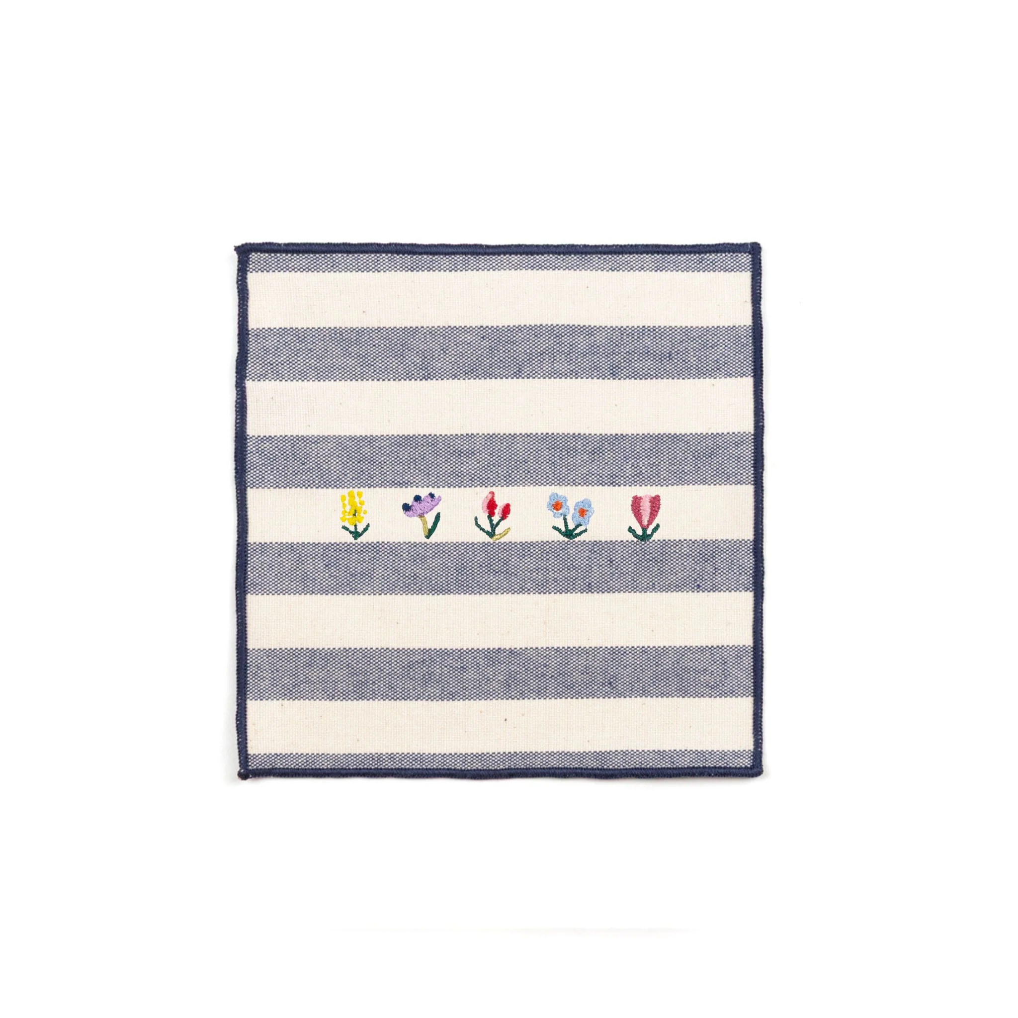 Roupa de mesa Barra, em algodão, com flores bordadas - Image 33