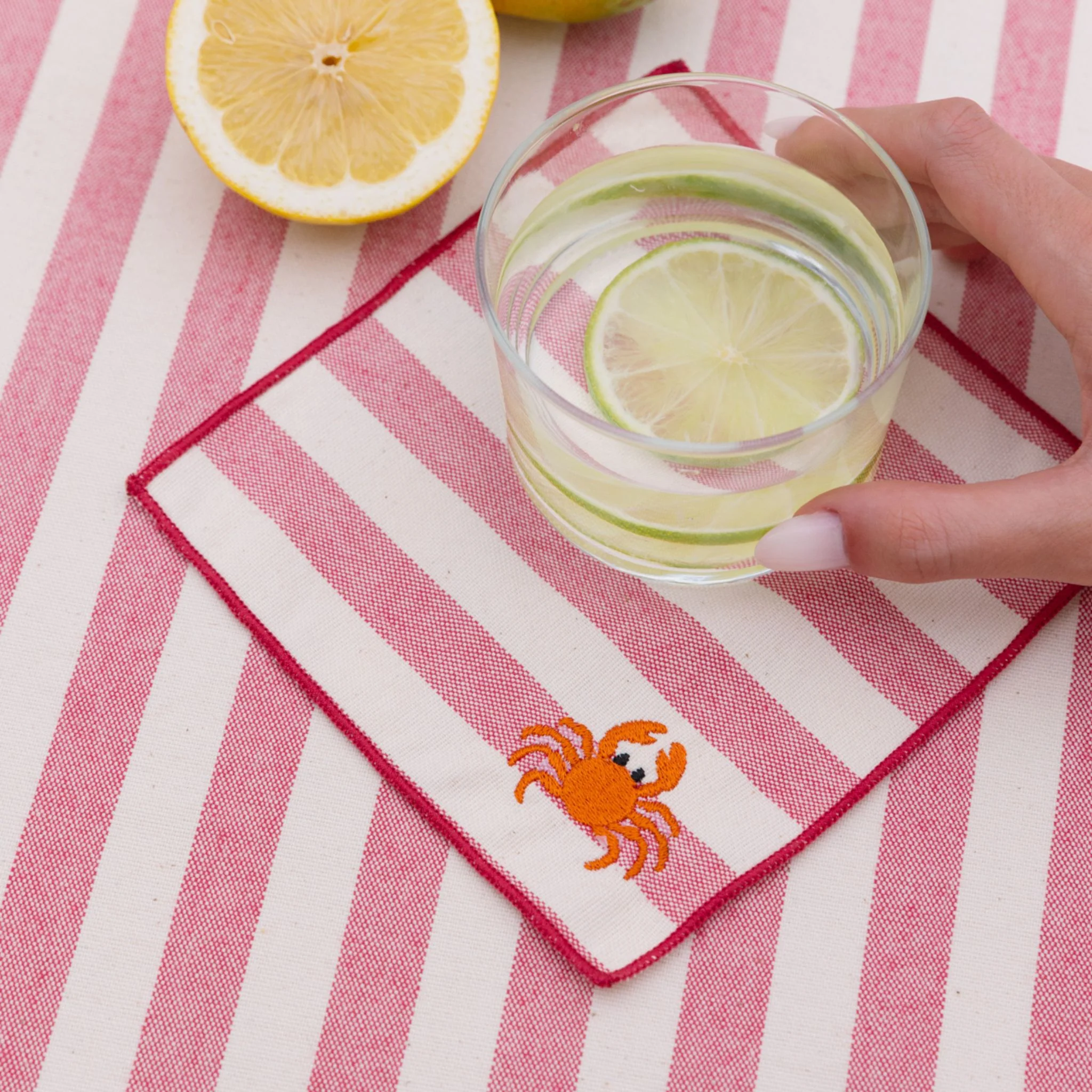 Roupa de mesa Barra, em algodão, com motivos de verão bordados - Image 16