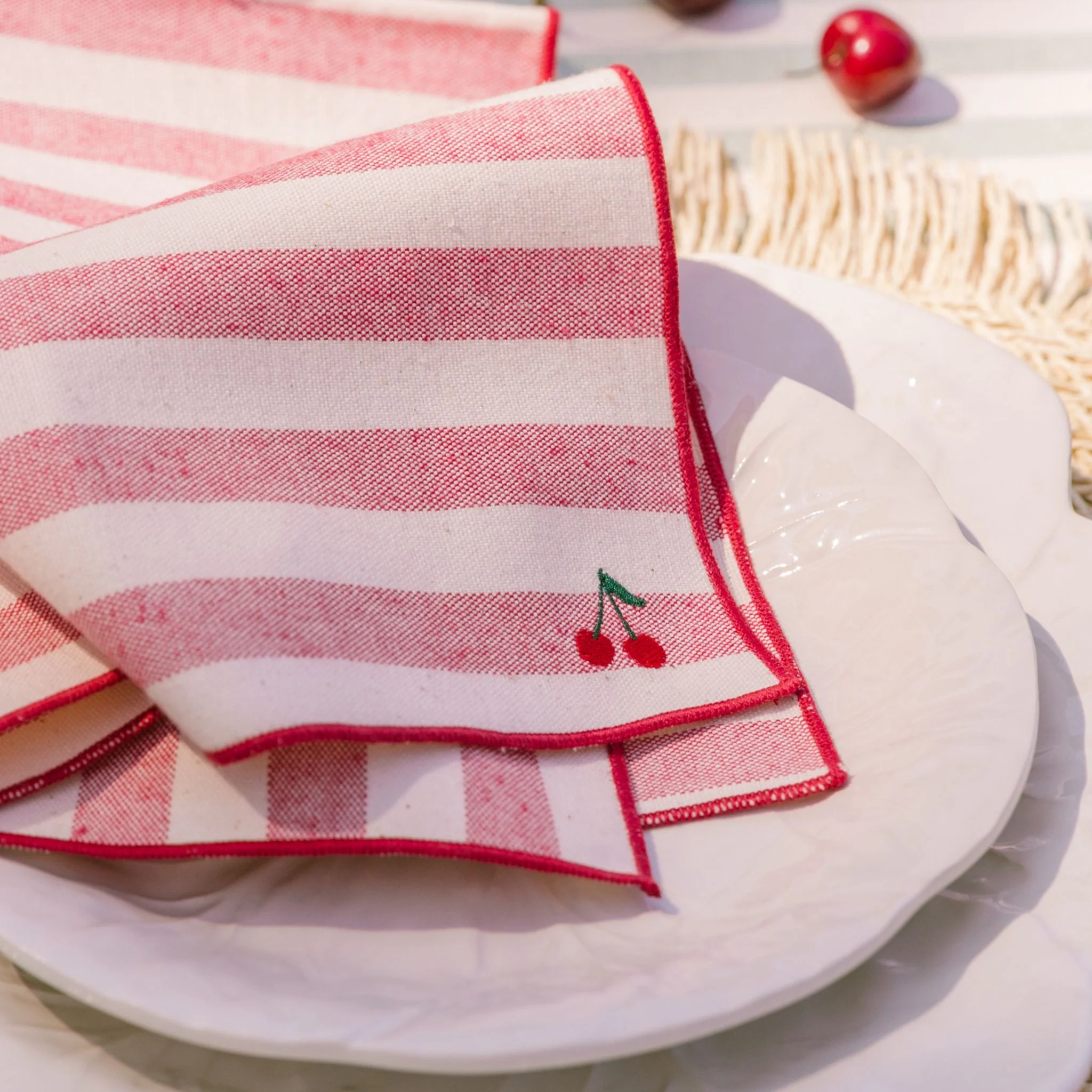 Roupa de mesa Barra, em algodão, com frutas bordadas - Image 3