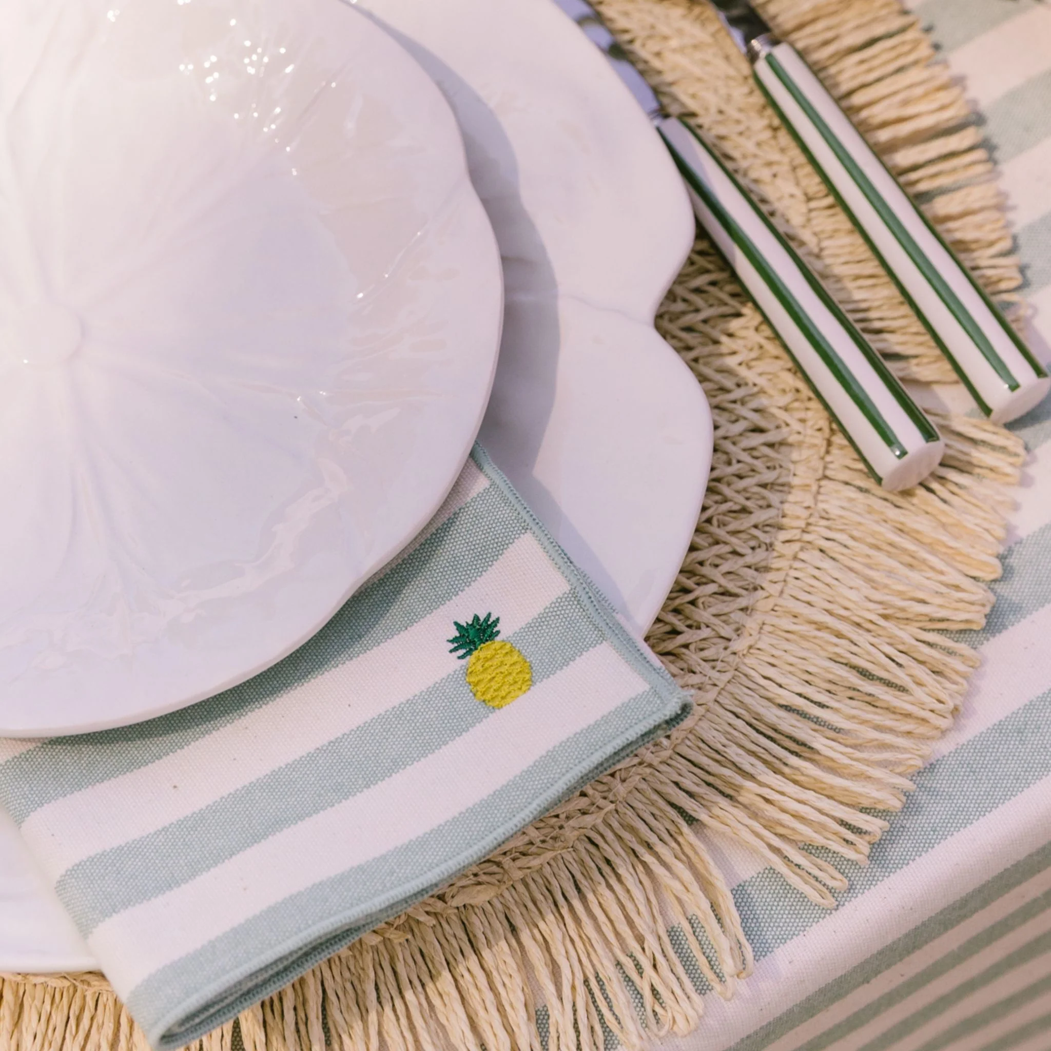 Roupa de mesa Barra, em algodão, com frutas bordadas - Image 7