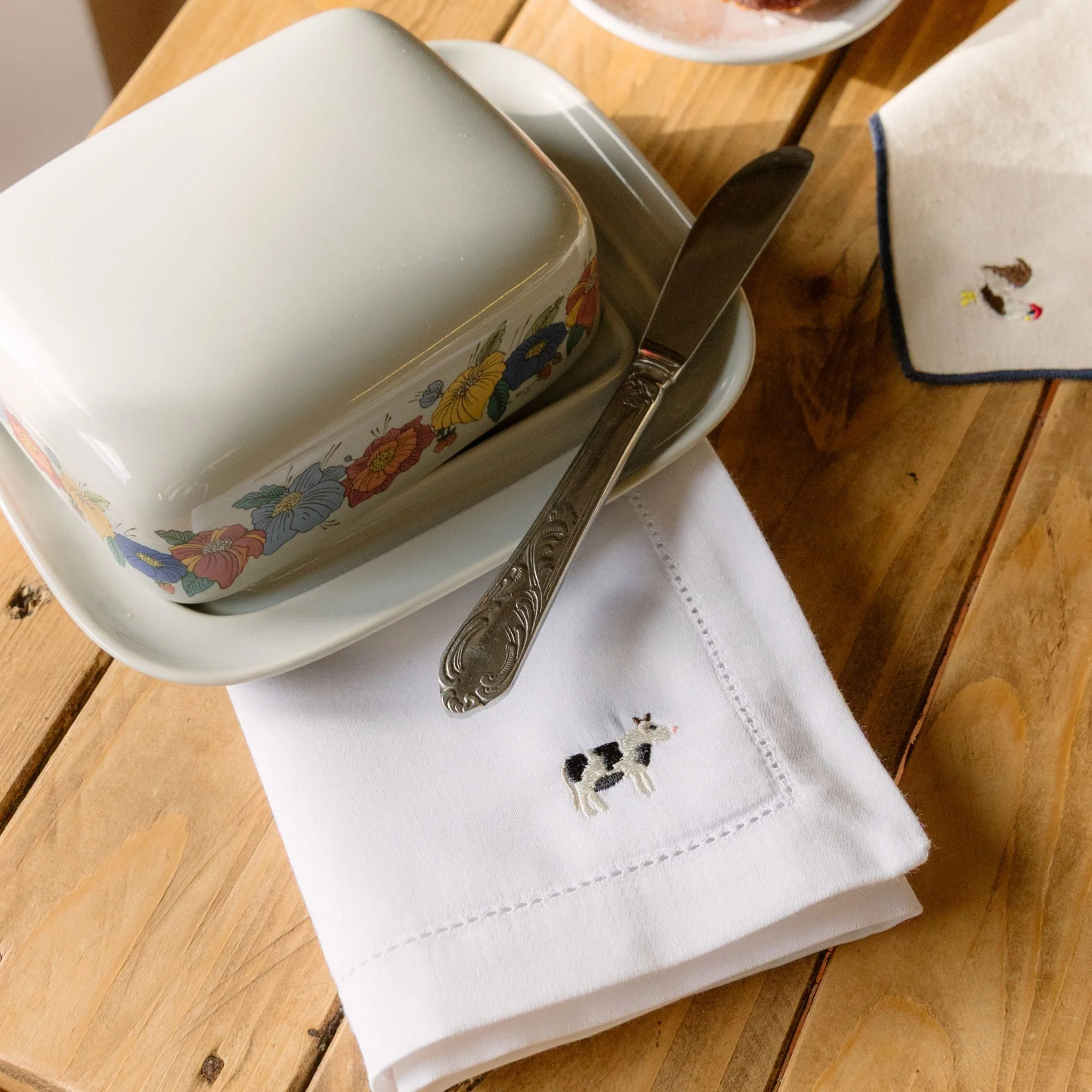 Roupa de mesa Mafra, em algodão, com animais da quinta bordados - Image 8
