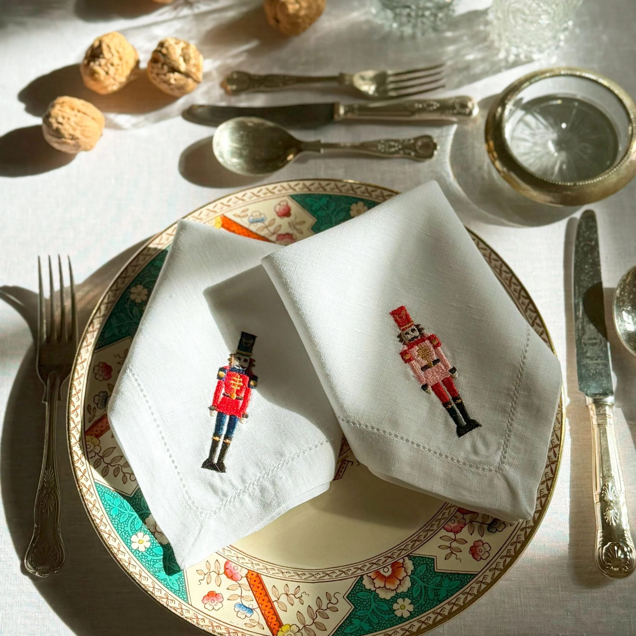 Roupa de mesa Mafra, em algodão, com soldados bordados - Image 15